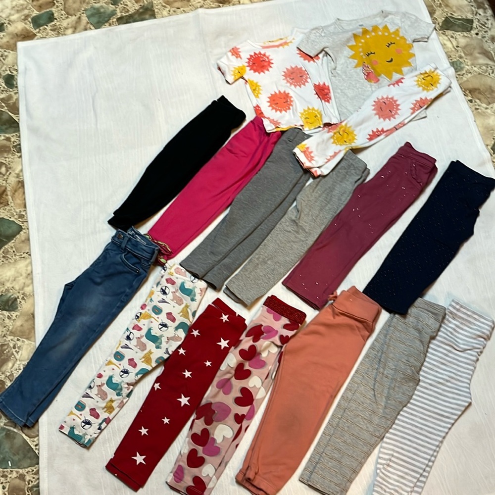 Lot of 13 girls bottoms- jeans, leggings, and pajama set size 3T